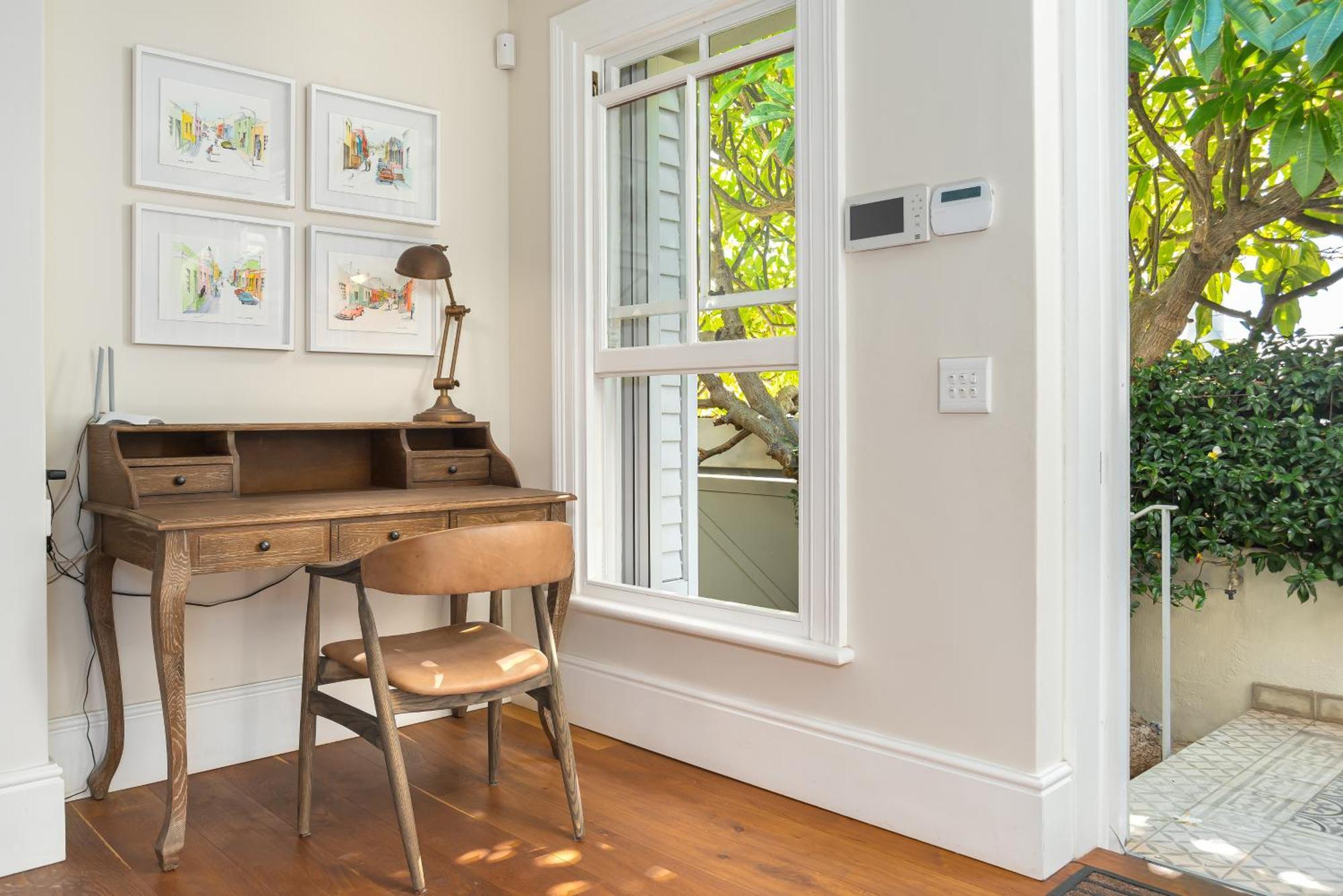 Light & Airy 3 Bedroom Point Family *